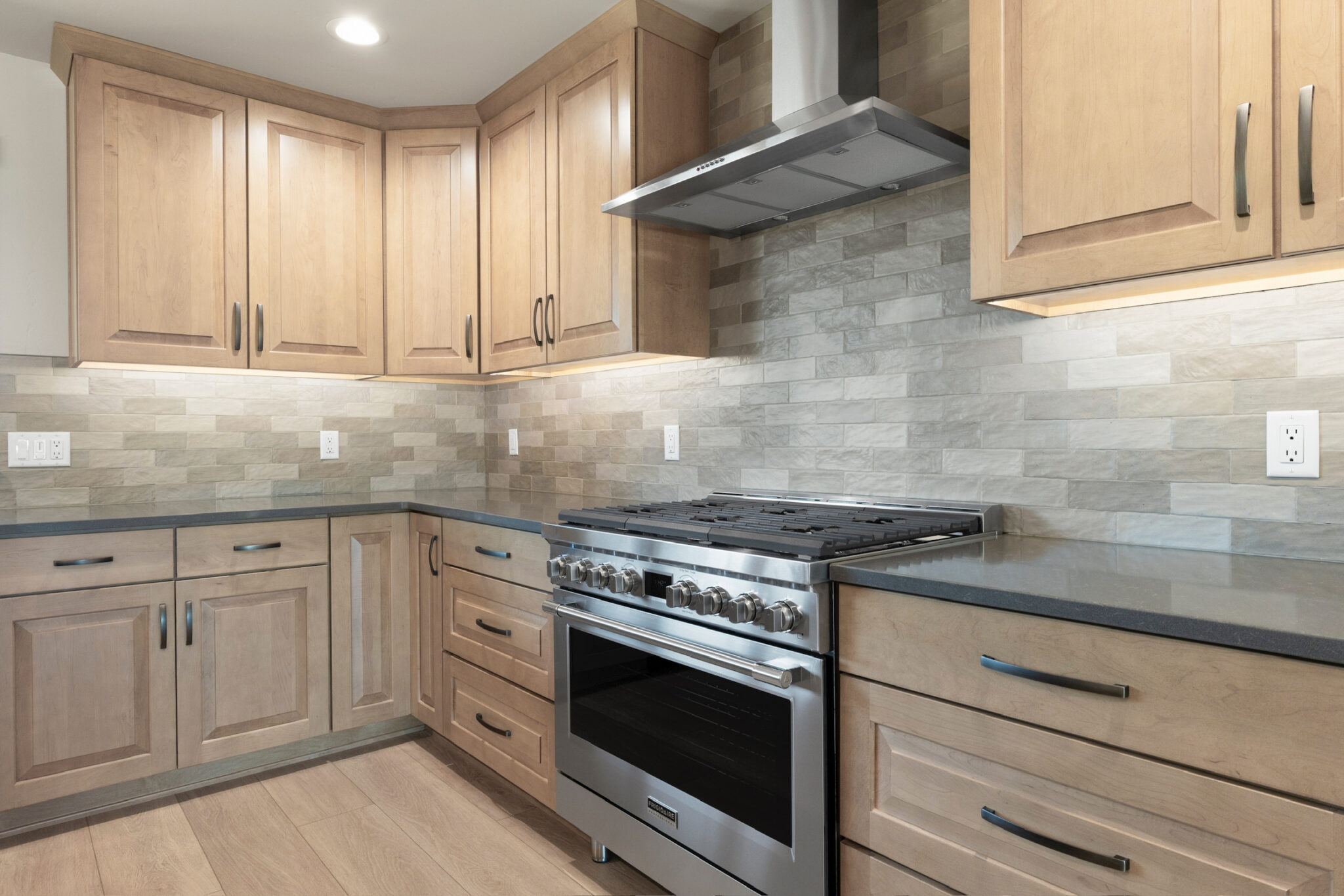 Kitchen by Kevin's Cabinets